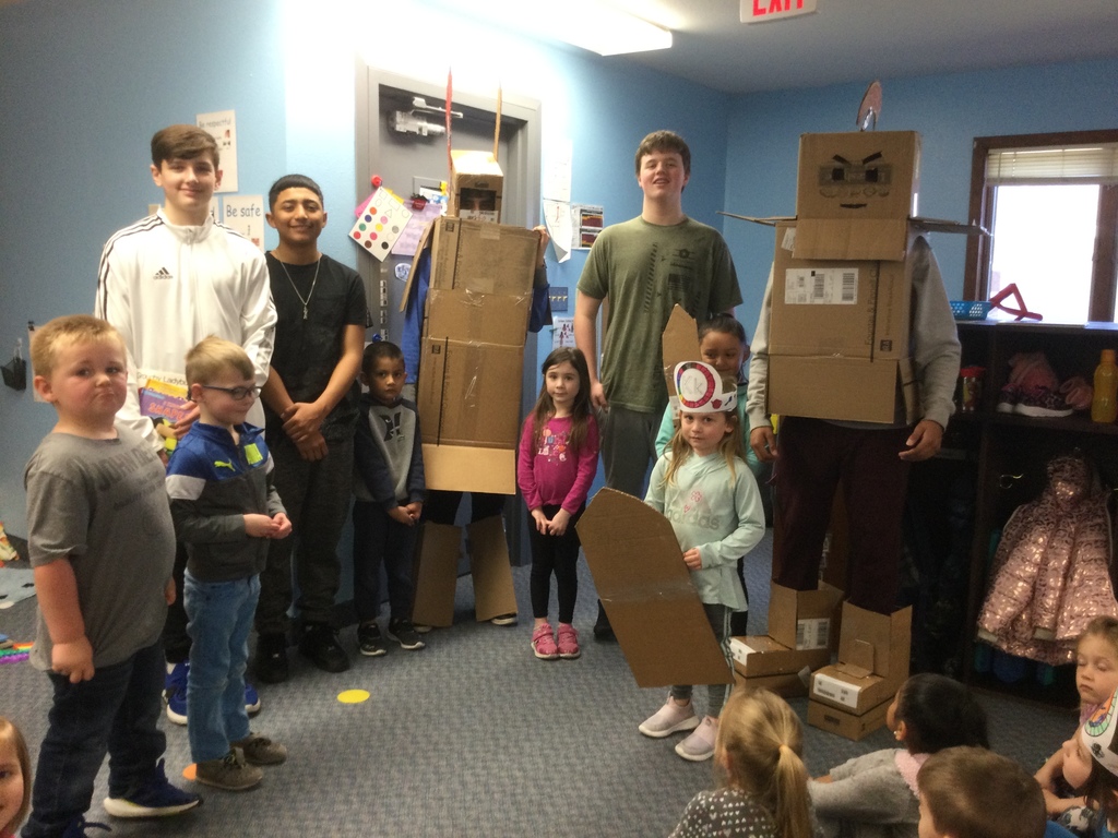 7th and 8th Graders visited the 4 year olds and shared the robot that they created on Tuesday afternoon. 
